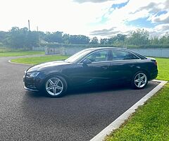 2017 (172) Audi A4 2.0TDI Ultra Sport