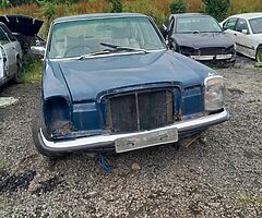 Mercedes Benz W114 W115 220 for breaking parts