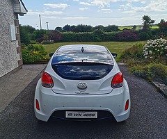 Hyundai Veloster - Image 4/8