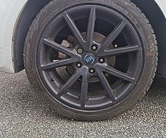 Hyundai Veloster - Image 7/8