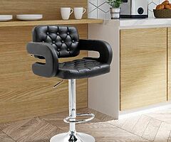 LARGE BAR STOOLS / DELIVERY 
