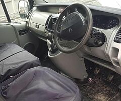 2005 Renault trafic lwb cvrt 29/06/23 - Image 3/4