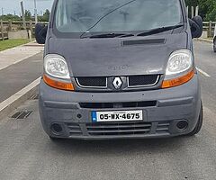 2005 Renault trafic lwb cvrt 29/06/23 - Image 4/4
