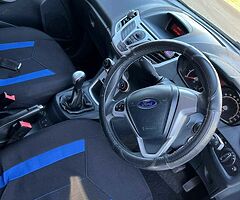 2012 Ford Fiesta - Image 6/8