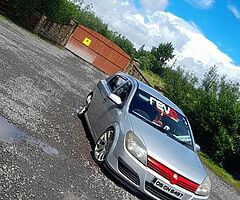Car - Image 6/6