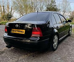 Volkswagen Bora - Image 7/9