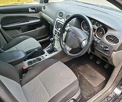 2010 Ford Focus - Image 5/8