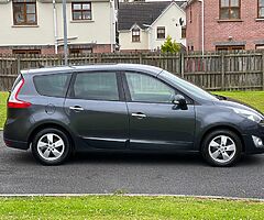 Grey 2011 Renault Grand Scenic 1.6 petrol VVT Dynamique TomTom 5dr for sale, may swap or P/X - Image 5/10