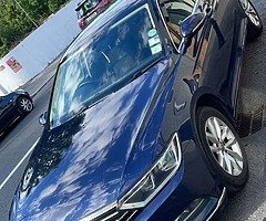 151 Volkswagen Passat