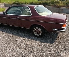 Mercedes 230CE