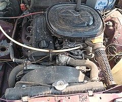 Mercedes 230CE - Image 5/9