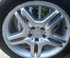 Genuine Mercedes A.M.G.18INCH STAGGERED FITS C AND CL AND S CLASS MERCEDES NO TIRES - Image 4/10