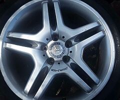 Genuine Mercedes A.M.G.18INCH STAGGERED FITS C AND CL AND S CLASS MERCEDES NO TIRES - Image 9/10