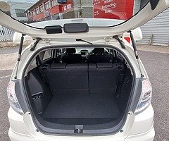 Honda Fit 1.3 Hybrid. 3 MOUNTS GUARANTEE - Image 5/10