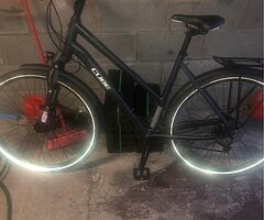 Cube touring excutive model