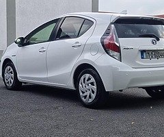 Toyota Aqua 2017 Self charging - Image 8/10