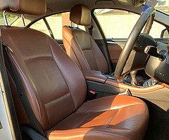Bmw f10 2012 - Image 5/7