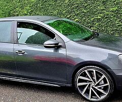 2011 Volkswagen Golf - Image 4/9