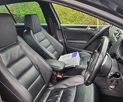2011 Volkswagen Golf - Image 6/9