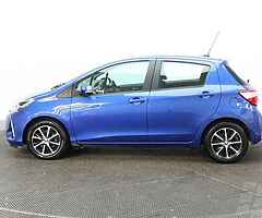 2019 Toyota YARIS HYBRID AUTO NAV EURO 6✅️ - Image 7/10