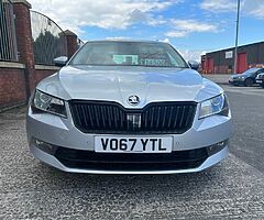 2017 Škoda Superb - Image 3/10