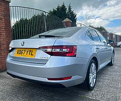 2017 Škoda Superb - Image 6/10