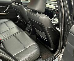 Bmw 325d 2007 - Image 6/8