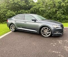 2017 (171) Skoda Superb 2.0 SE Business Sportline Style
