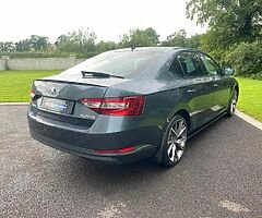 2017 (171) Skoda Superb 2.0 SE Business Sportline Style - Image 5/10