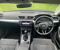 2017 (171) Skoda Superb 2.0 SE Business Sportline Style - Image 7/10