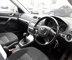 2013 2013 SKODA OCTAVIA 2.0 TDI 140 BHP AMBITION NCT 5/23 TAX 7/22  OCTAVIA - Image 10/10