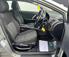 2014 Toyota Avensis