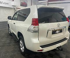 2012 Toyota Land Cruiser LC3 - Image 6/10