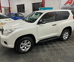 2012 Toyota Land Cruiser LC3 - Image 7/10