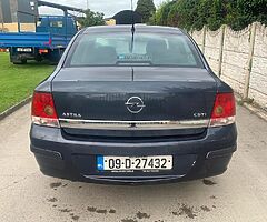 Opel Astra 1.2 diseal - Image 4/7