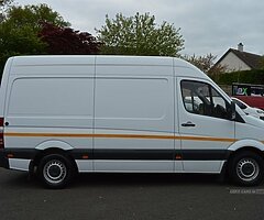 2017 Mercedes-Benz Sprinter - Image 3/9