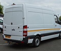 2017 Mercedes-Benz Sprinter - Image 4/9