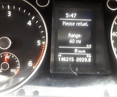 Volkswagen Passat - Image 7/10