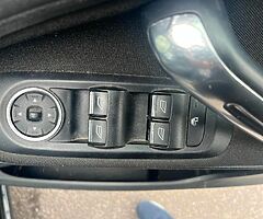 Ford Galaxy 2011 2.0 TDCI Ncted&Taxed - Image 5/7