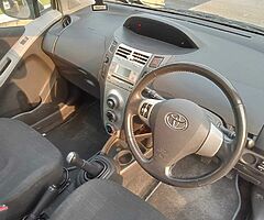2007 Toyota Yaris 1.0 petrol ncted - Image 7/7