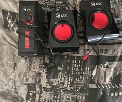 Computer speakers￼