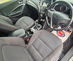 2015 2015 HYUNDAI SANTA FE 2.2 CRDI EXECUTIVE 4WD SEVEN SEATER  SANTA FE - Image 9/10