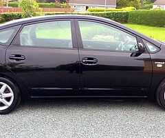 Toyota Prius - Image 6/10