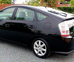 Toyota Prius - Image 10/10