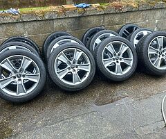 Vw audi skoda 18inch genuine alloy wheels with good tyres for sale