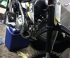 2017 BMW 325 - Image 4/8