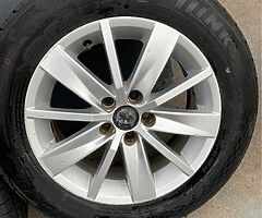 Genuine VW polo alloys