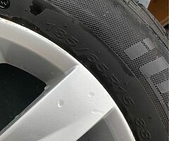 Genuine VW polo alloys - Image 6/6