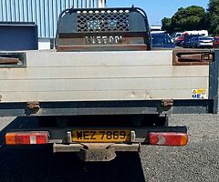 2005 Nissan Cabstar - Image 5/8