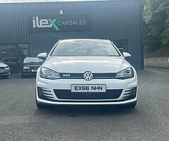 2016 Volkswagen Golf